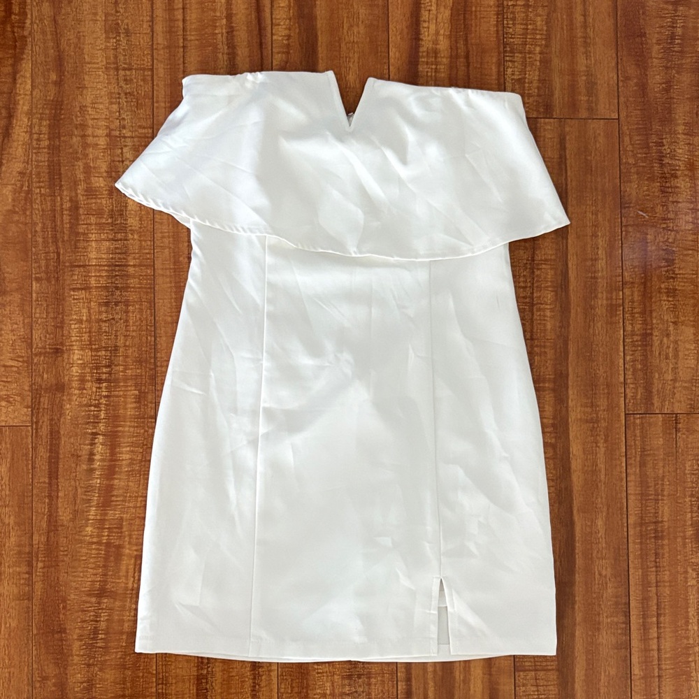 She + Sky Strapless White Dress